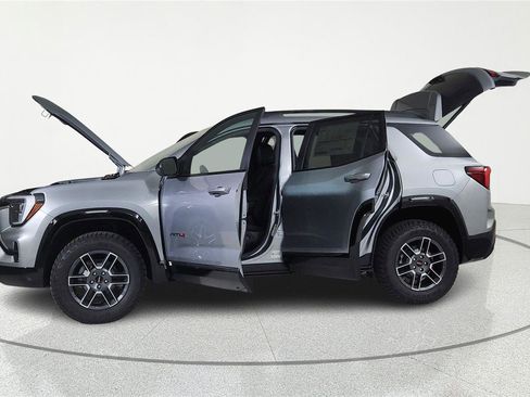 New 2026 GMC Terrain AT4 AWD/4WD image 6