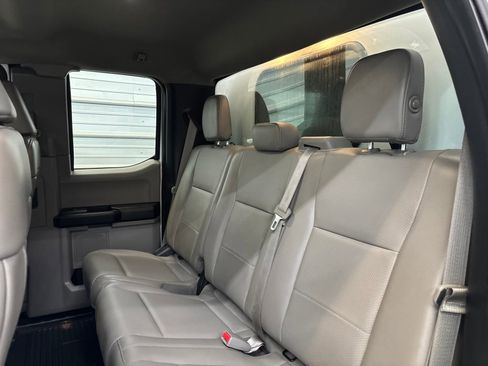 Used 2017 Ford F250 XL w/ Power Equipment Group AWD/4WD image 25