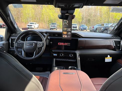 New 2026 GMC Sierra 2500 Denali Ultimate w/ Snow Plow Prep/Camper Package AWD/4WD image 14