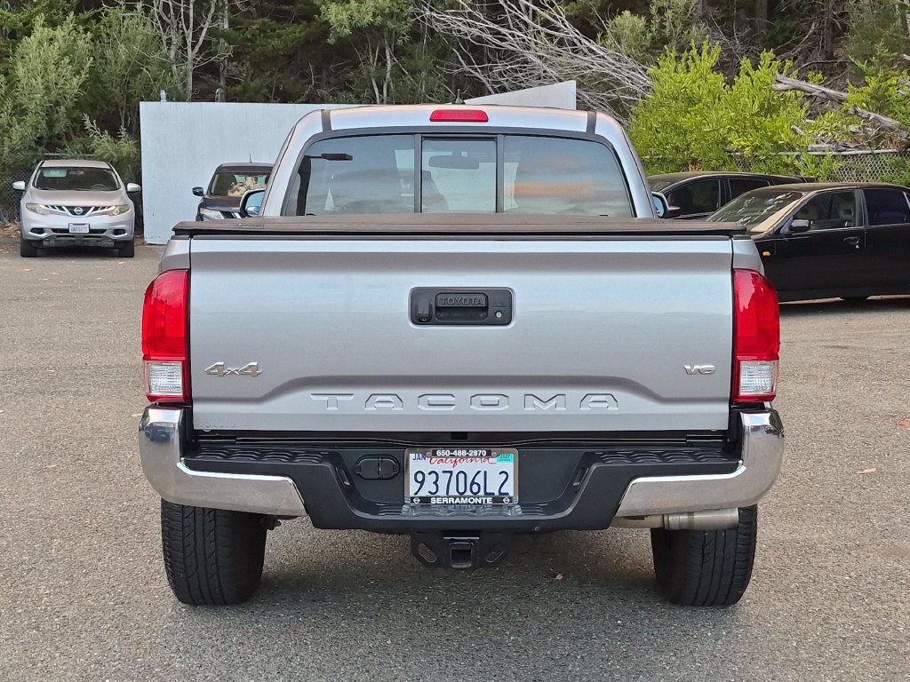 Used 2016 Toyota Tacoma SR5 w/ Towing Package AWD/4WD image 6