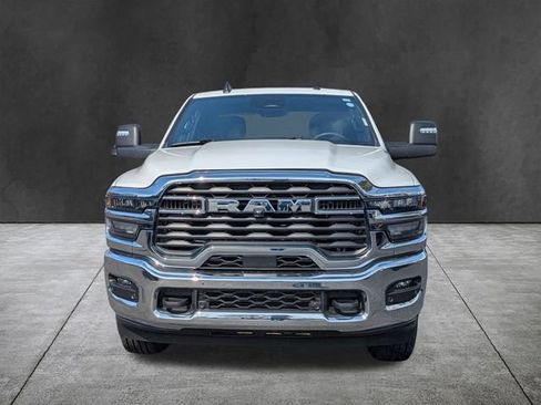 Used 2025 RAM 2500 Big Horn AWD/4WD image 10