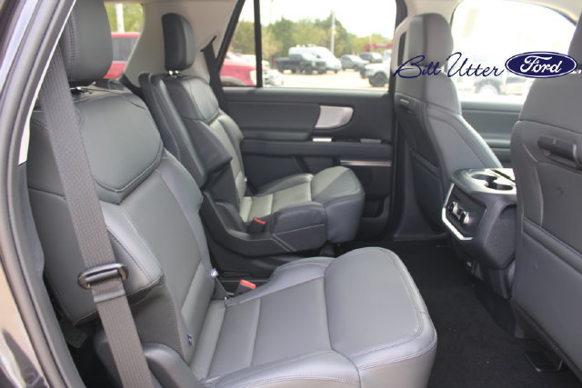 New 2027 Ford Expedition Active RWD image 9