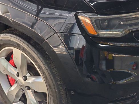 Used 2017 Jeep Grand Cherokee SRT w/ Trailer Tow Group IV image 23