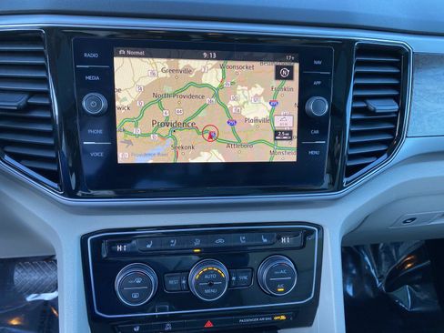 Used 2019 Volkswagen Atlas SEL Premium image 15