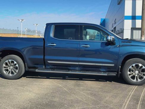 Used 2023 Chevrolet Silverado 1500 High Country w/ LPO, Dark Essentials Package image 9