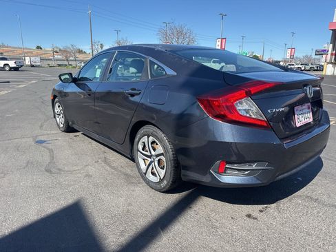 Used 2018 Honda Civic LX image 5
