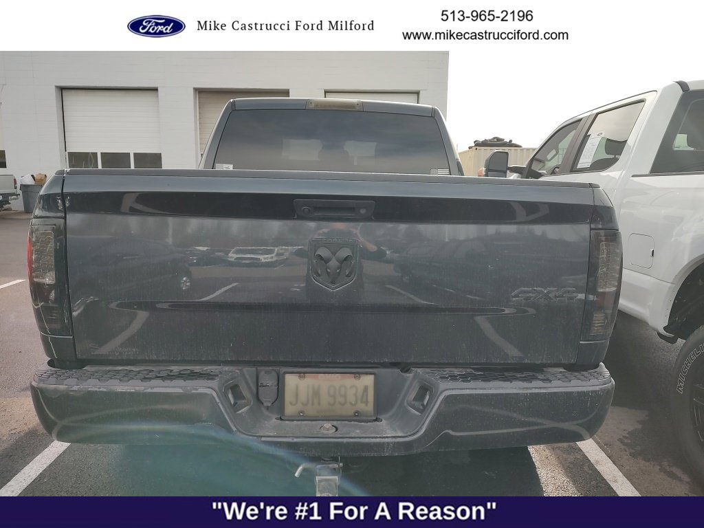 Used 2018 RAM 1500 Express w/ Express Value Package AWD/4WD image 4