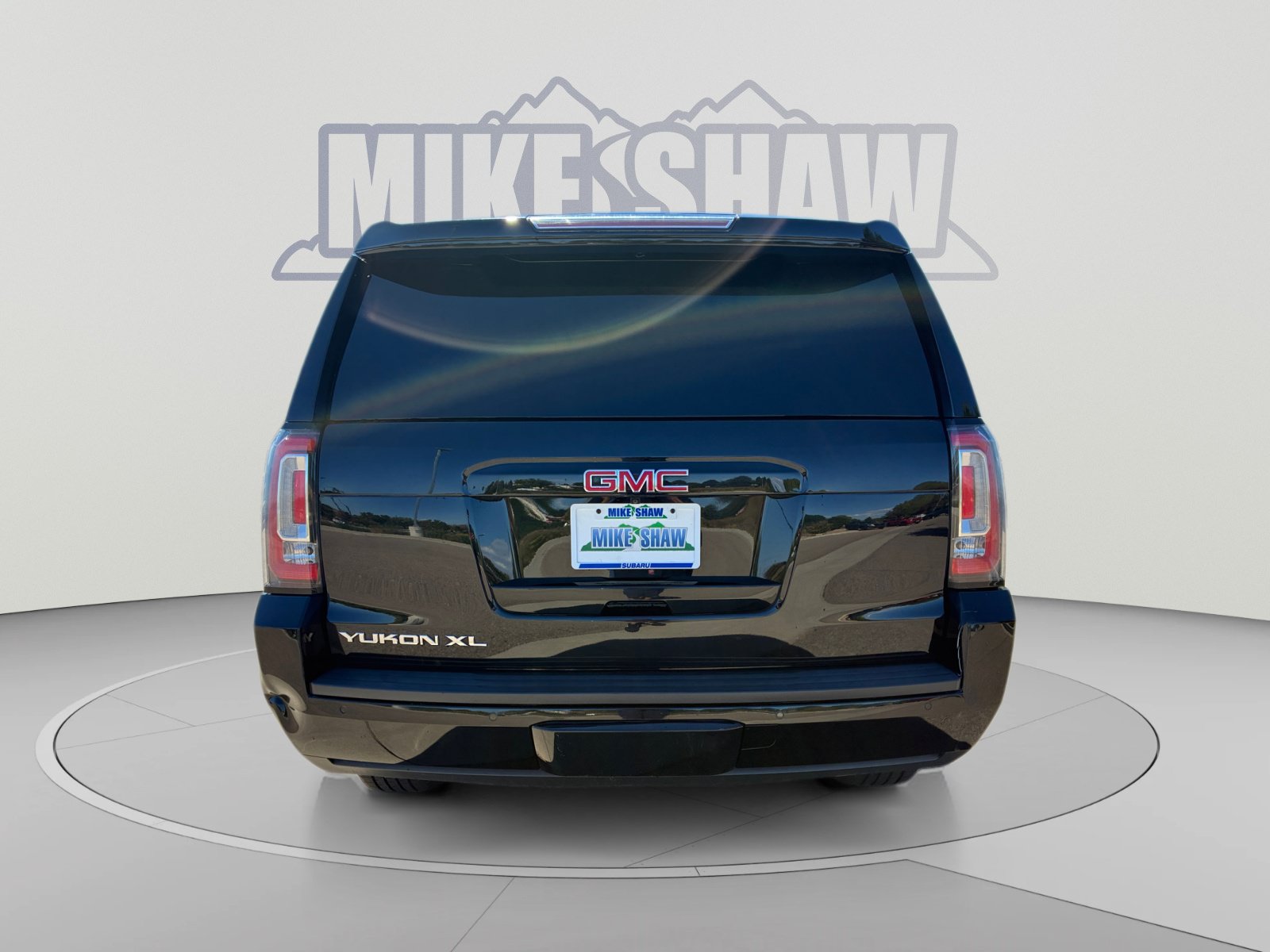 Used 2020 GMC Yukon XL SLT w/ Value Plus Edition AWD/4WD image 4
