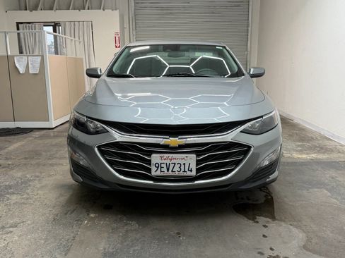 Used 2023 Chevrolet Malibu LT FWD image 3