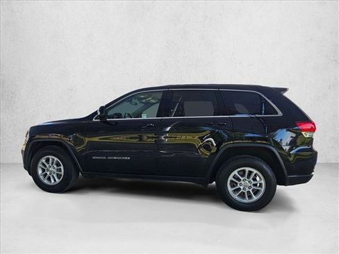 Used 2019 Jeep Grand Cherokee Laredo RWD image 8