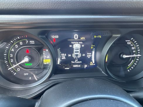 Used 2025 Jeep Wrangler Unlimited Sport S 4xe AWD/4WD image 33