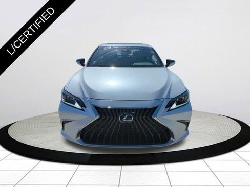 Certified 2023 Lexus ES 350 w/ Premium Package image 9