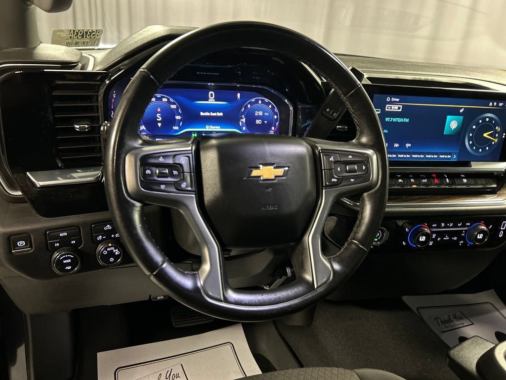 Used 2024 Chevrolet Silverado 1500 LT AWD/4WD image 15