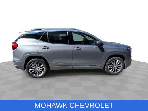Certified 2023 GMC Terrain Denali w/ Denali Premium Package AWD/4WD image 10