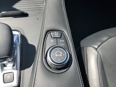 Used 2022 INFINITI QX50 Essential FWD image 27