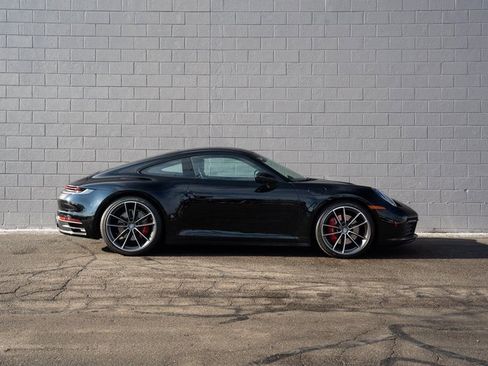 Certified 2021 Porsche 911 Carrera 4S image 8