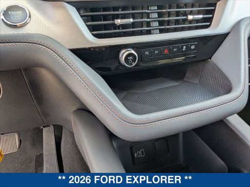 New 2026 Ford Explorer Active RWD image 14
