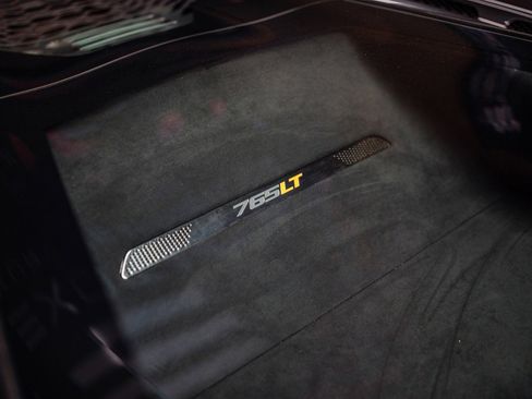 Used 2021 McLaren 765LT image 29