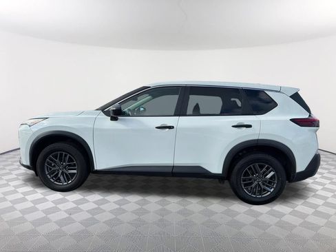 Used 2023 Nissan Rogue S FWD image 8