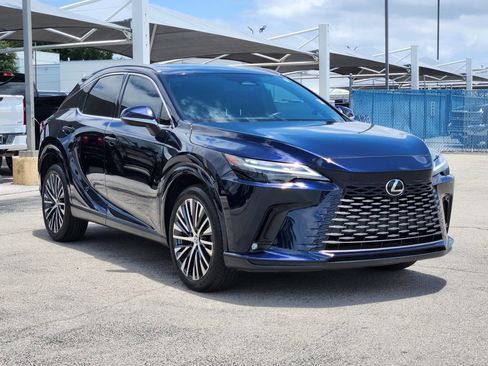 Used 2023 Lexus RX 350 Premium Plus w/ Cold Area Package FWD image 3