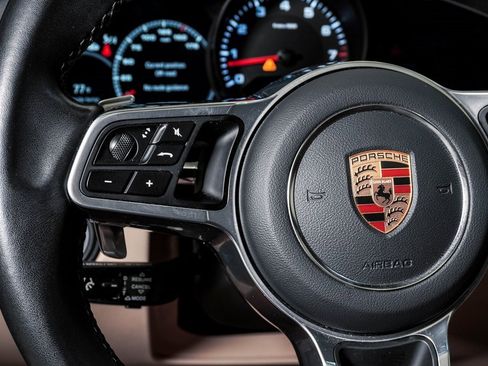 Certified 2022 Porsche Cayenne image 20