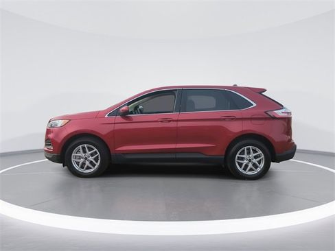 Used 2023 Ford Edge SEL w/ Convenience Package image 5