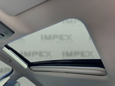 Used 2024 Nissan Altima 2.5 SR w/ SR Premium Package image 11