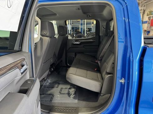 New 2025 Chevrolet Silverado 1500 LT image 9