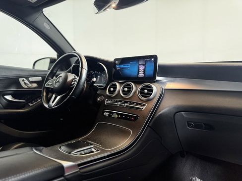 Used 2023 Mercedes-Benz GLC 300 4MATIC Coupe image 13