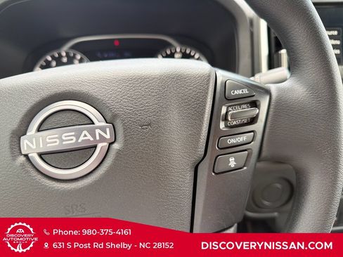 Certified 2025 Nissan Frontier SV RWD image 22