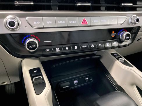 Used 2023 Kia Telluride S w/ S Sunroof Package AWD/4WD image 26