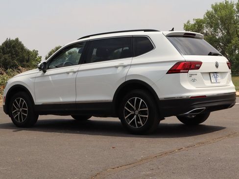 Used 2021 Volkswagen Tiguan SE AWD/4WD image 7
