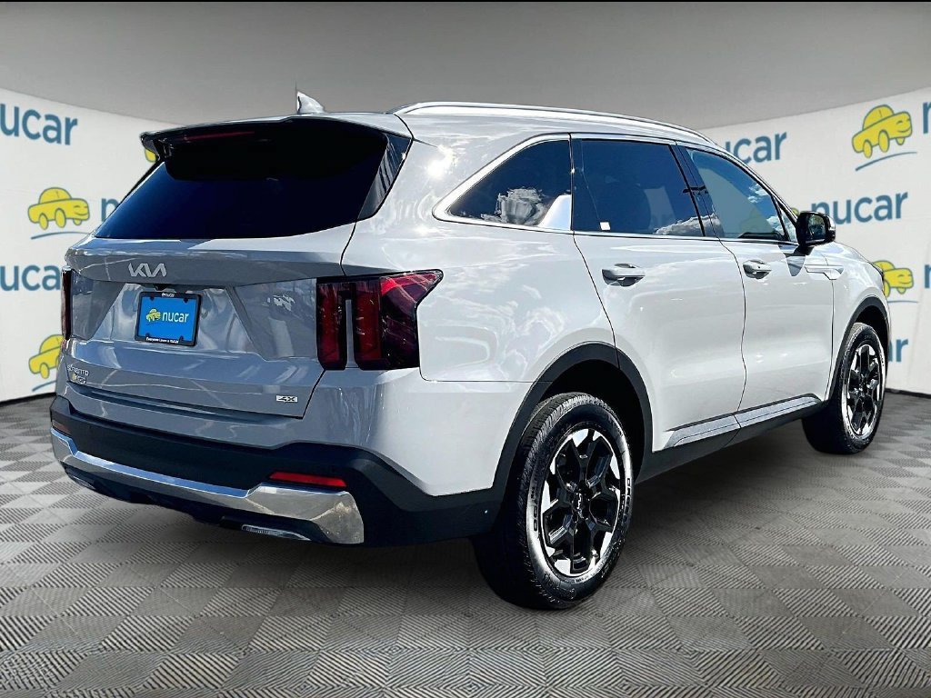 Used 2024 Kia Sorento S w/ Panoramic Sunroof Package AWD/4WD image 6