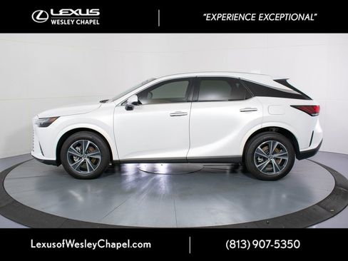 Used 2025 Lexus RX 350 FWD w/ Accessory Package image 10