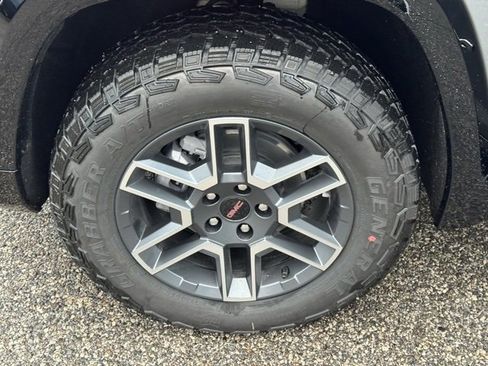 New 2026 GMC Terrain AT4 w/ Technology Package II image 22