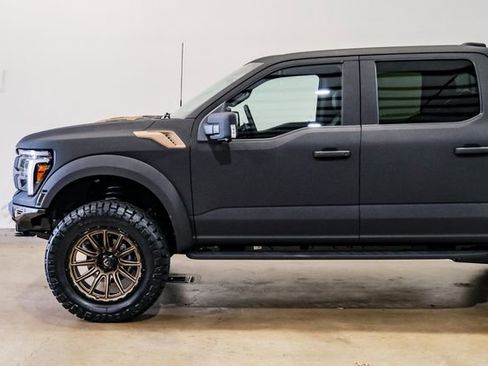 Used 2025 Ford F150 Raptor image 47