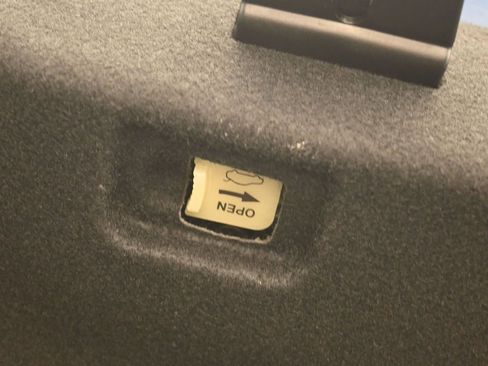 Used 2022 Kia K5 GT-Line image 37