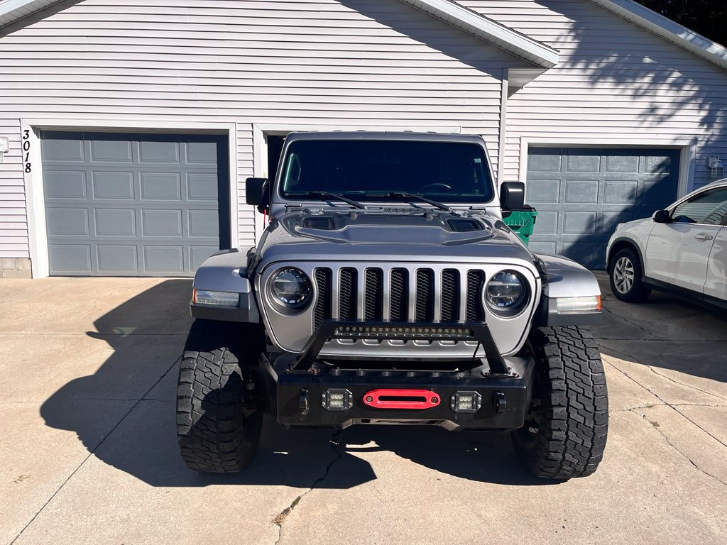 Used 2018 Jeep Wrangler Unlimited Rubicon w/ Uconnect 4C Nav & Sound Group AWD/4WD image 1