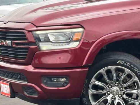 Used 2022 RAM 1500 Laramie AWD/4WD image 3
