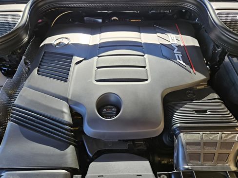 Certified 2025 Mercedes-Benz GLE 53 AMG GLE 53 AMG image 31