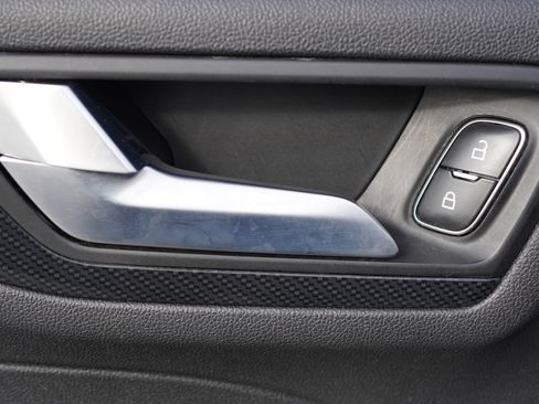 Used 2024 Ford Escape ST-Line image 29