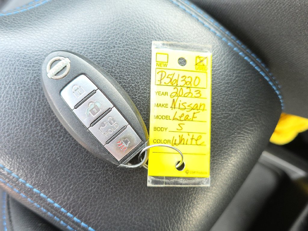 Used 2023 Nissan Leaf S FWD image 23