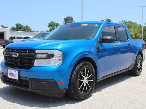 Used 2022 Ford Maverick XL w/ Equipment Group 100A Standard AWD/4WD image 3