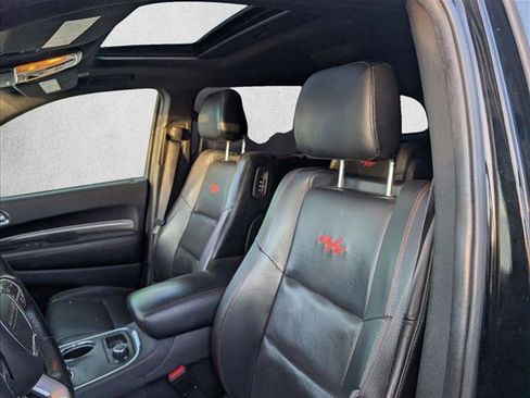 Used 2017 Dodge Durango R/T w/ Technology Group image 15