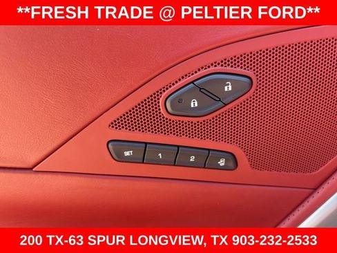 Used 2017 Chevrolet Corvette Stingray Coupe RWD image 7