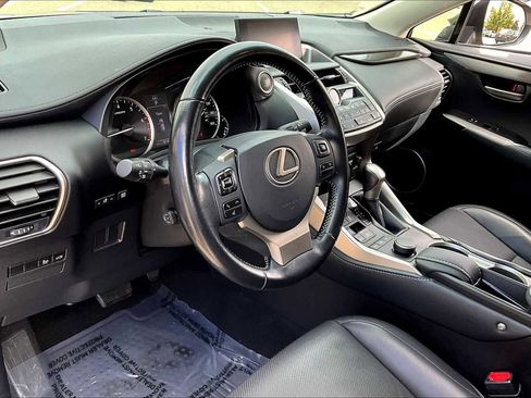 Used 2016 Lexus NX 200t image 17