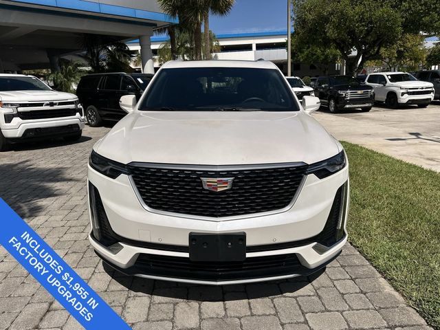 Used 2024 Cadillac XT6 Luxury w/ LPO, Floor Liner Package FWD image 18