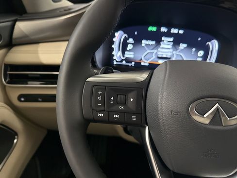 Certified 2025 INFINITI QX60 Luxe w/ Vision Package image 26