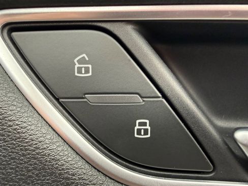 Used 2017 Audi A3 2.0T Premium Plus w/ Premium Plus Package image 38