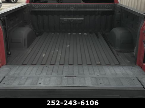 Used 2021 GMC Sierra 1500 SLT w/ SLT Premium Plus Package AWD/4WD image 31